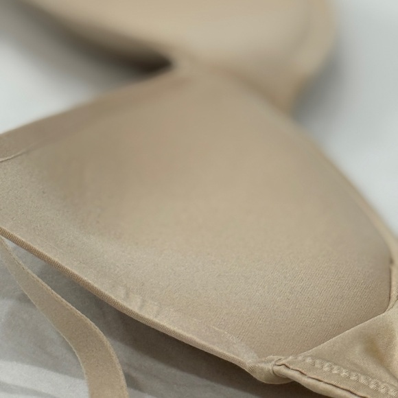 SKIMS Push-up Bra - Picture 5 of 5